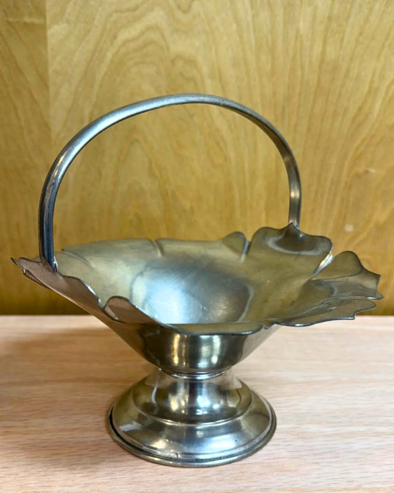 Flower Handle Bowl