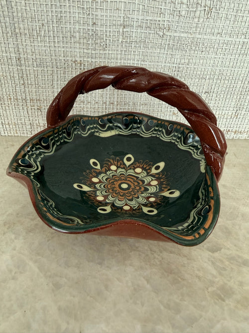 Twisted Handle Ceramic Basket